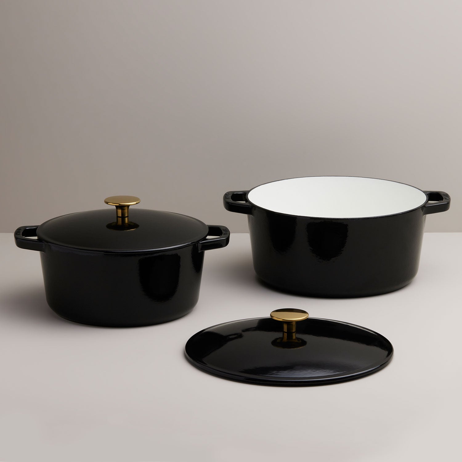 4-Piece Cast Iron Cookware Set