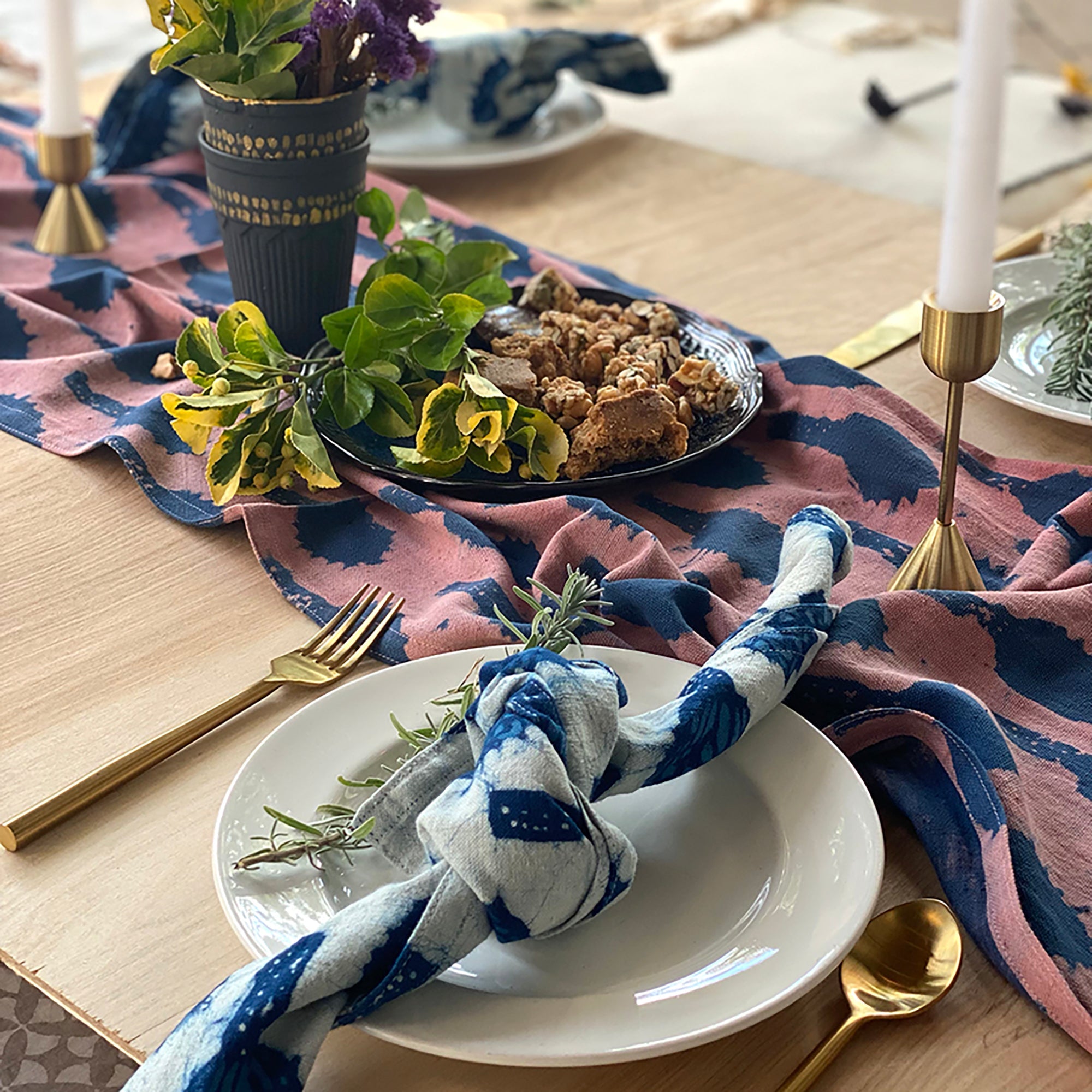 Reusable Cloth Napkins (Set of 4) - Magnolia