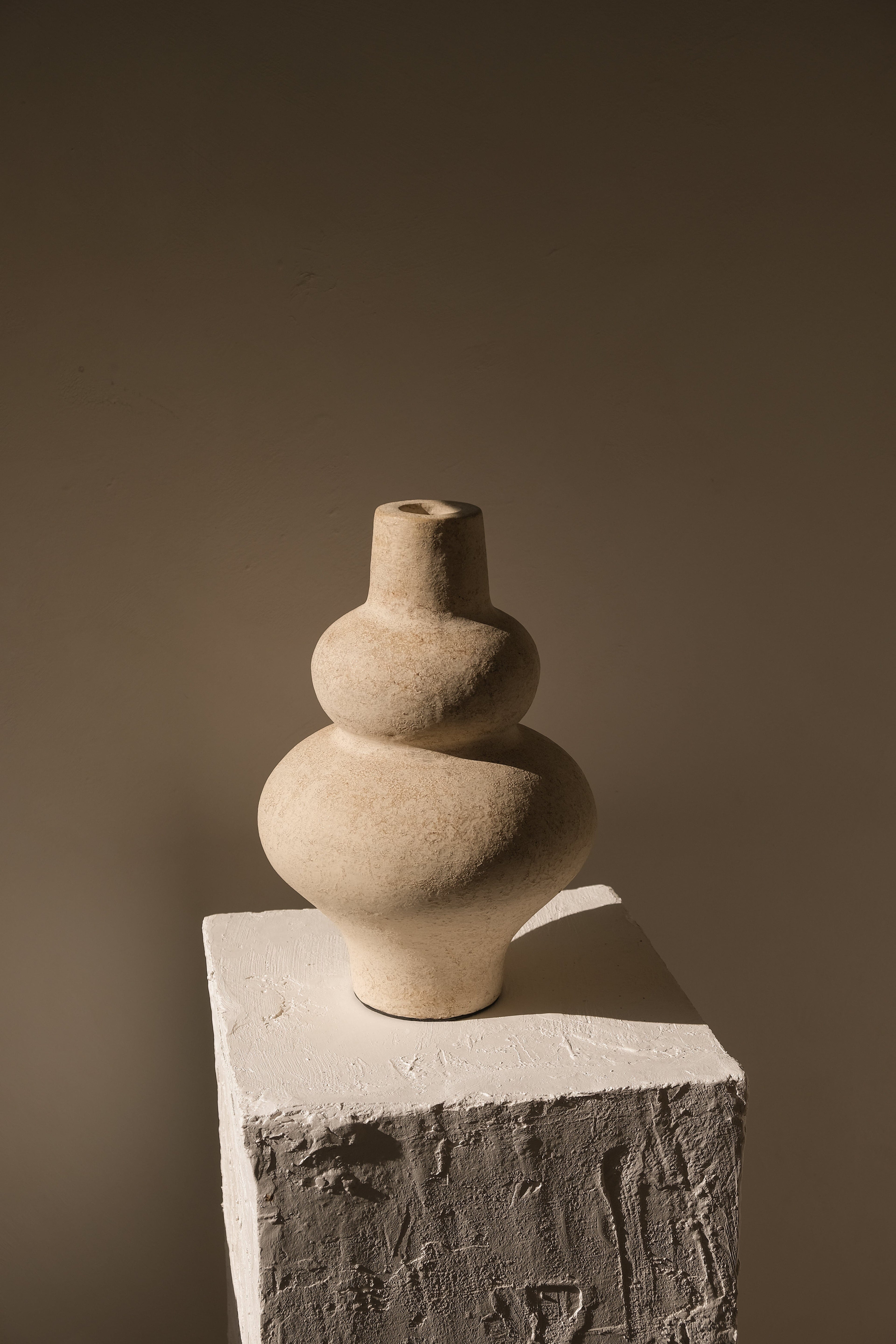 Batu Vase